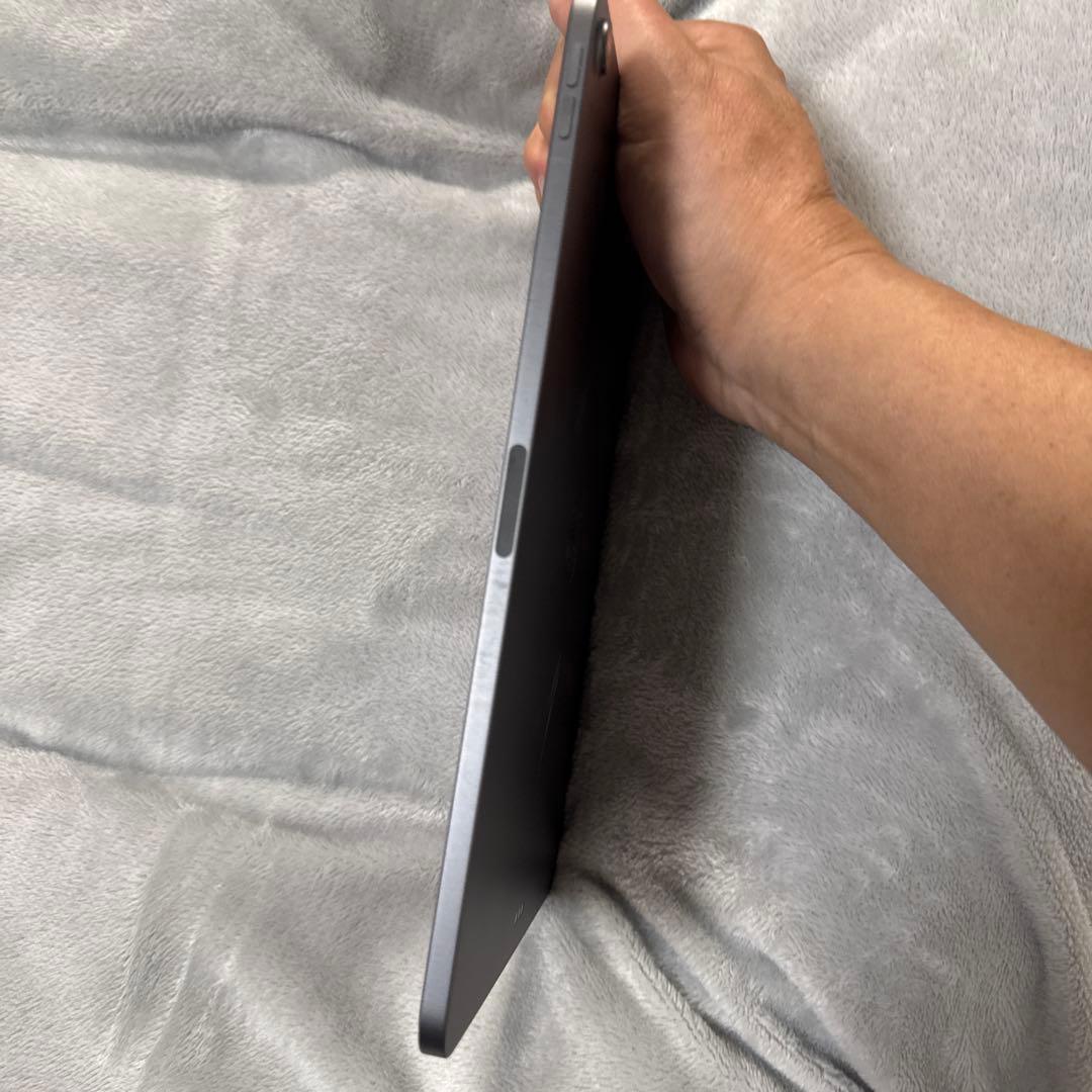 Apple iPad Air 第5世代 Wi-fi 256GB スペースグレー