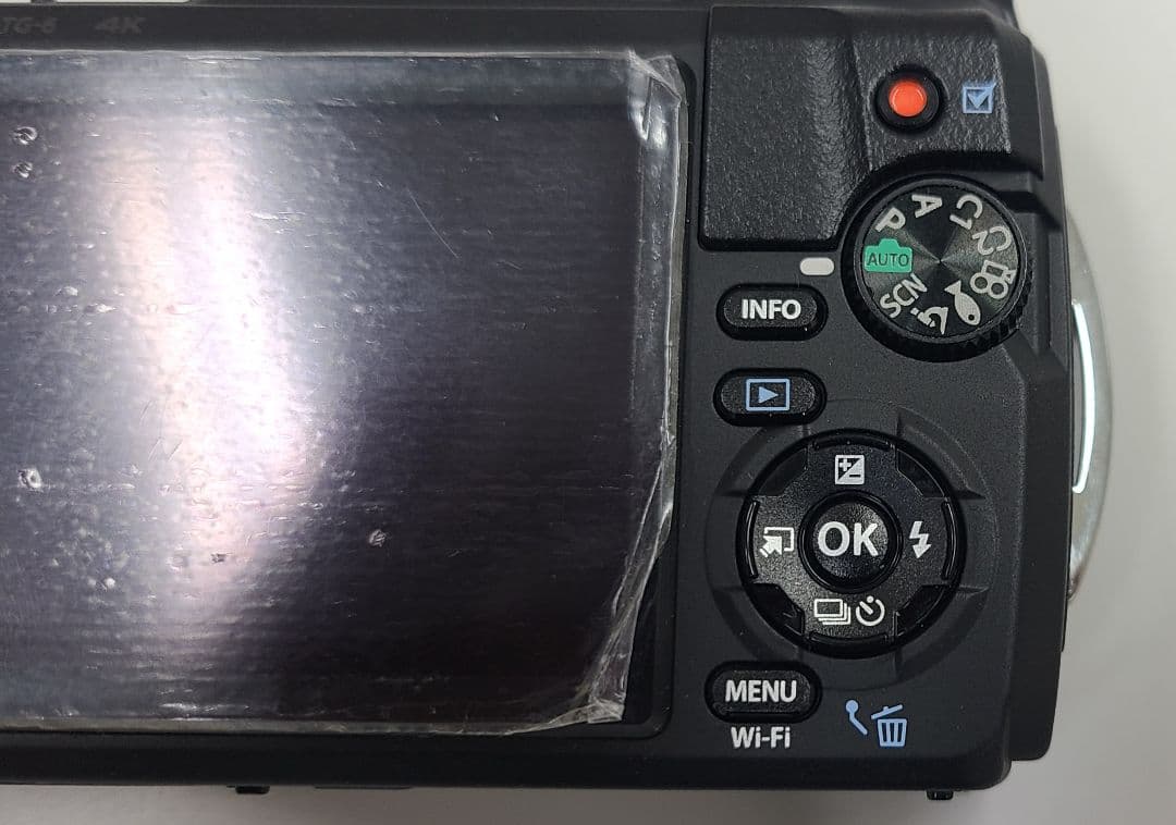 ★OLYMPUS　デジカメTG-6