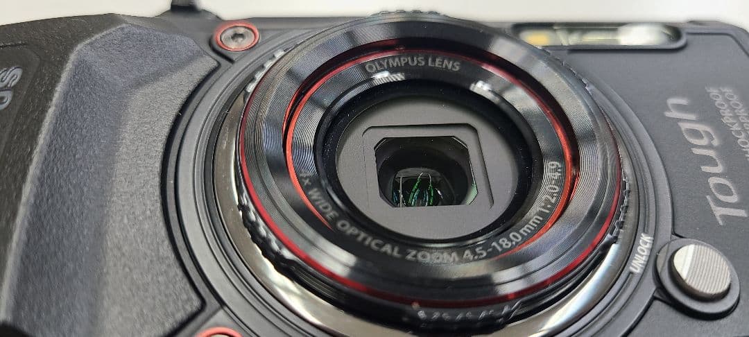 ★OLYMPUS　デジカメTG-6