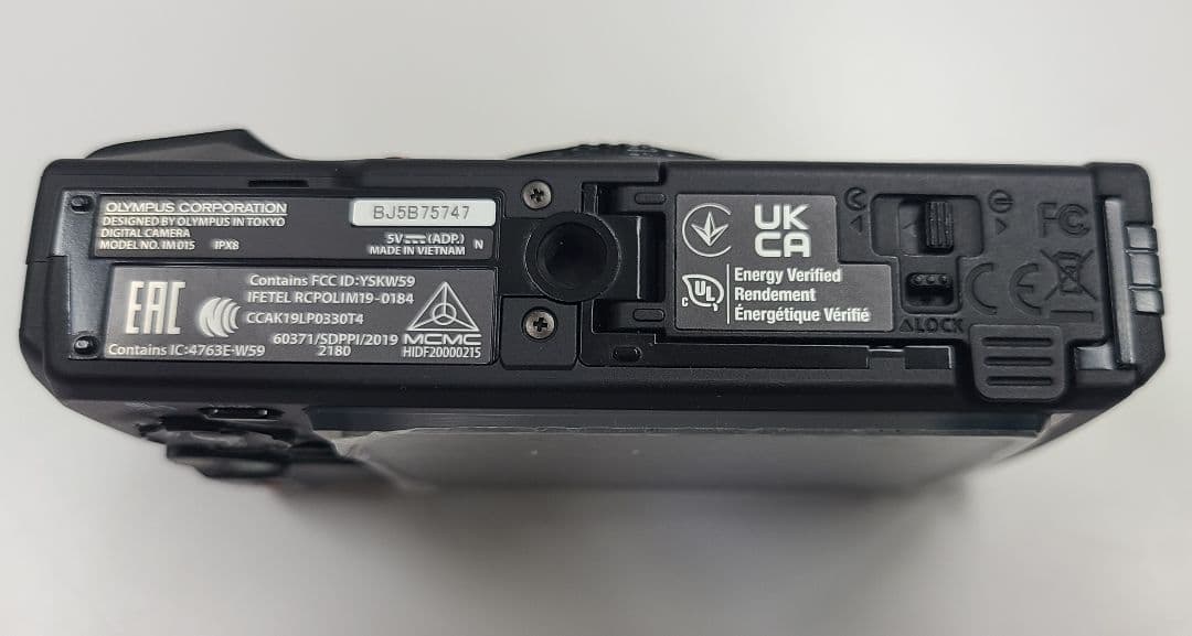 ★OLYMPUS　デジカメTG-6