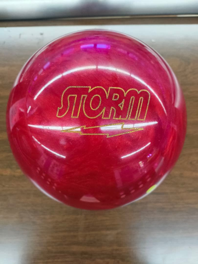 ボウリング　IQツアールビー