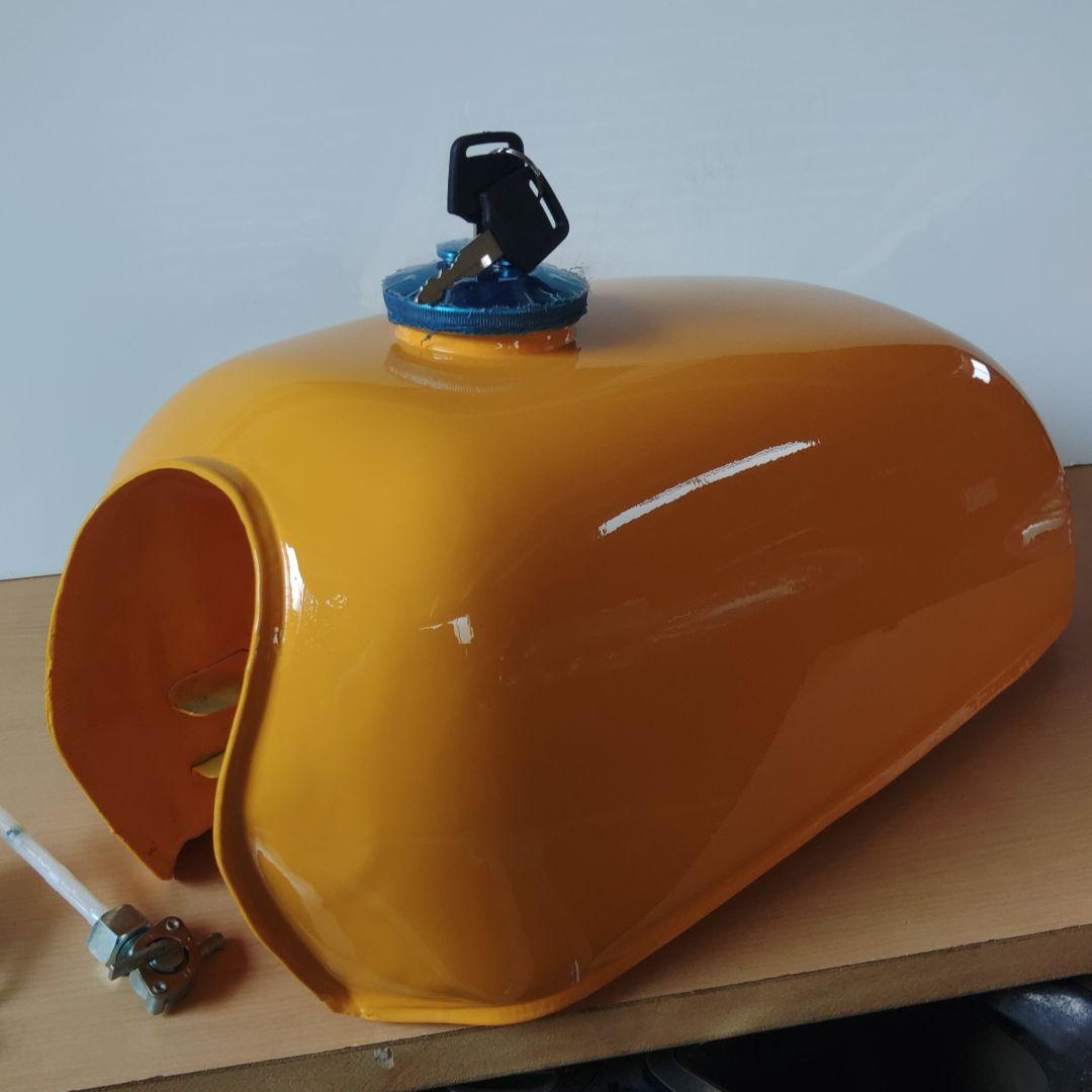 社外品汎用エイプタンク新品　送料込み