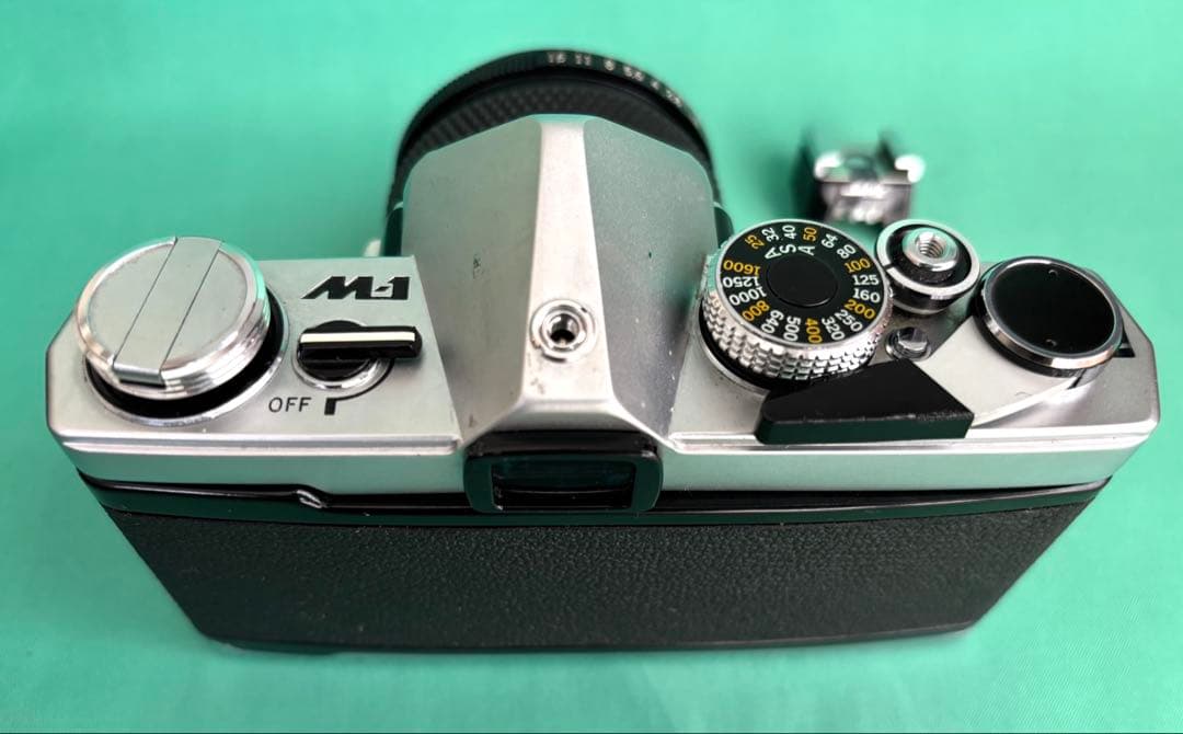 ★ OLYMPUS M-1 (革ケース付) + ★M-SYSTEM 50mm