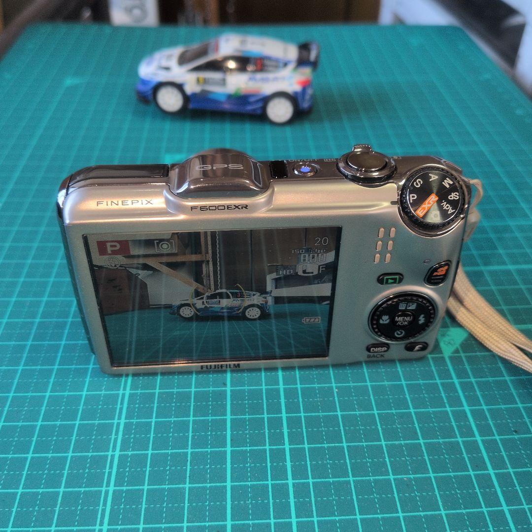富士フイルム FinePix F600EXR