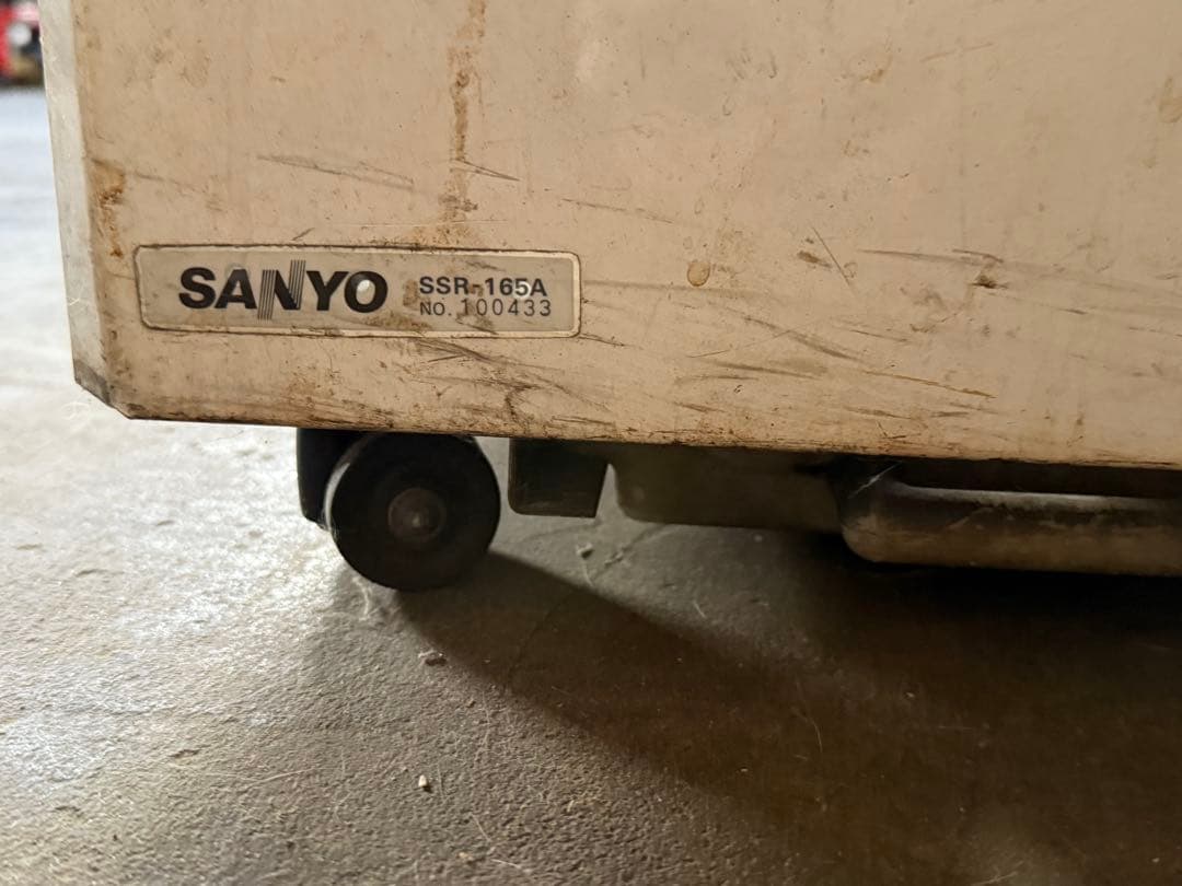 【送料込み】KIRIN SANYO業務用冷蔵ショーケース　SSR-165A