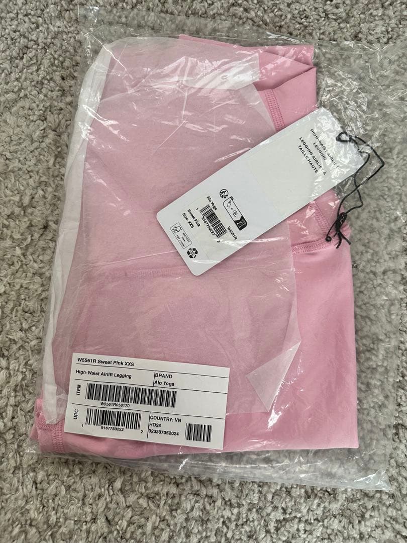 alo yoga⭐︎レギンス