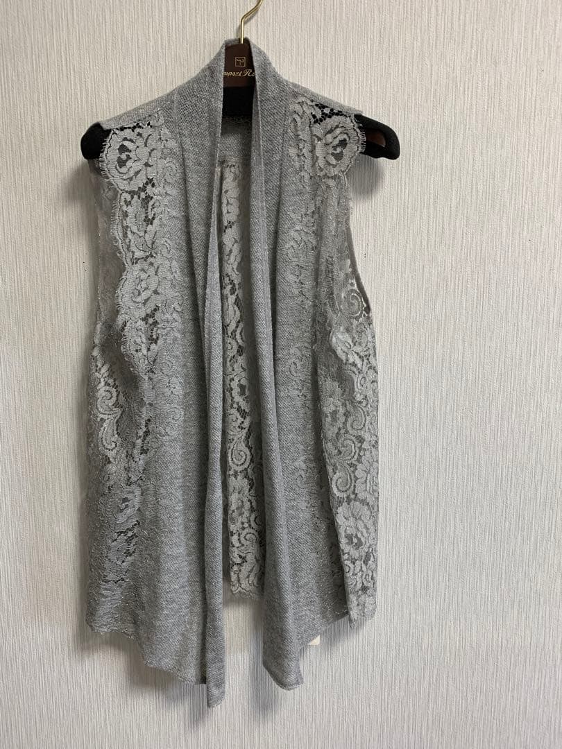 に*こ様 「インポートロッサ」のセーターとベストのアンサンブル