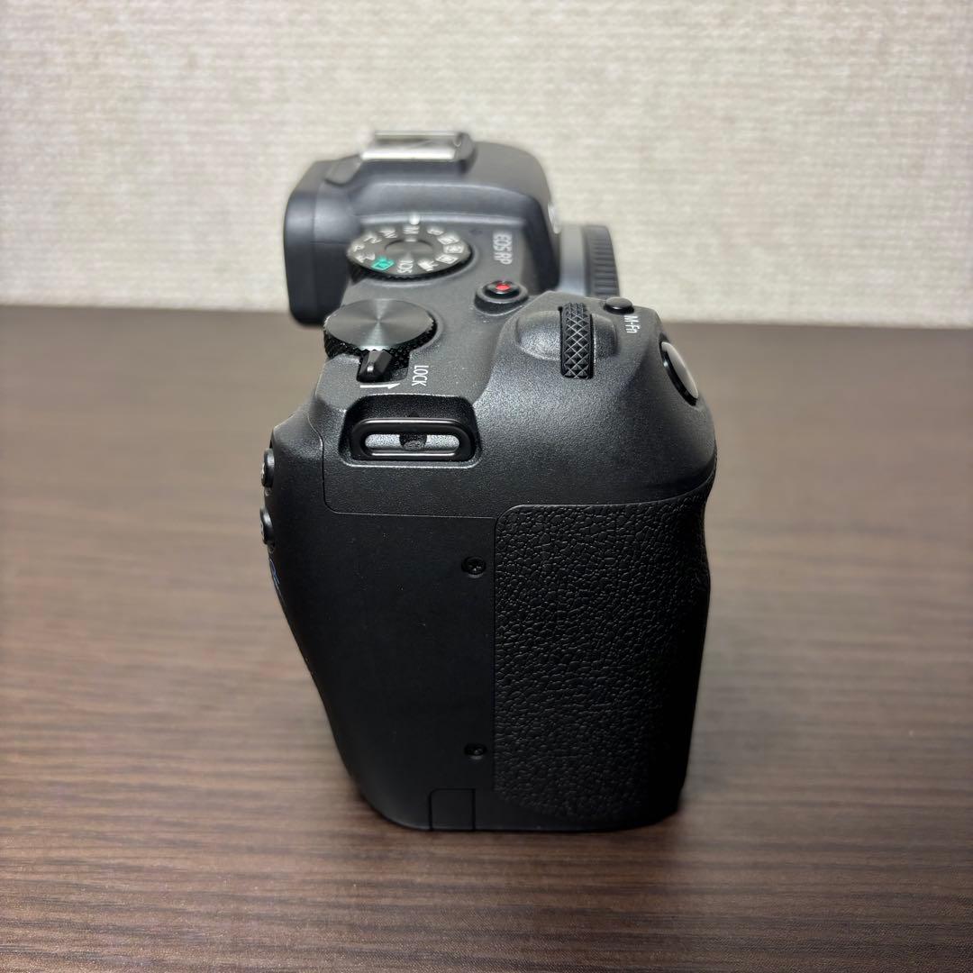 Canon EOS RP (保証付き)