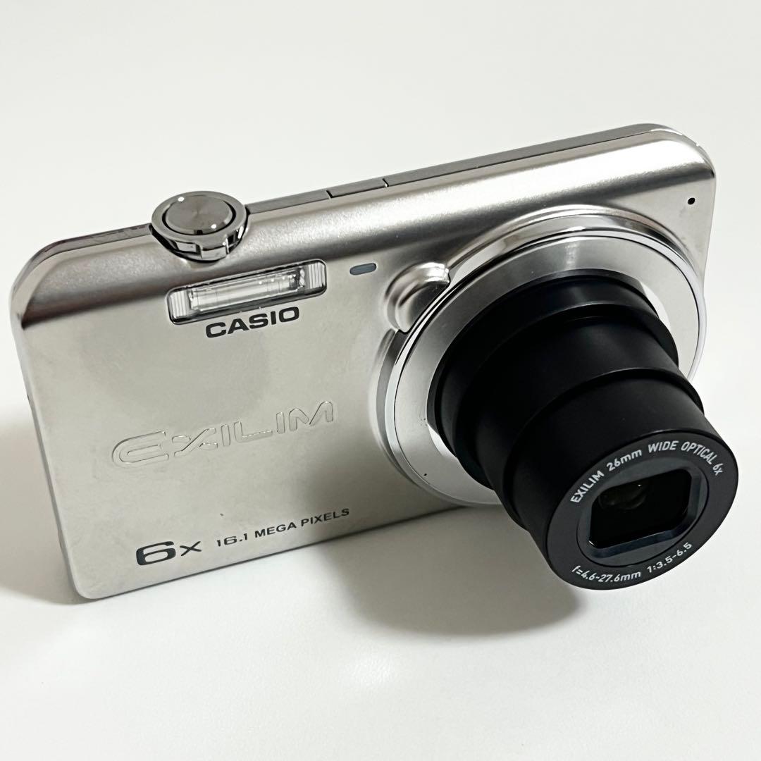 デジタルカメラ CASIO EXILIM EX-ZS26