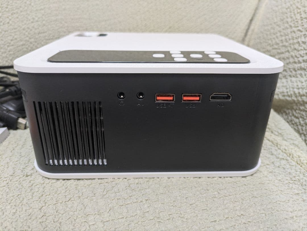 Yaber Pro V8 1080P プロジェクター 本体