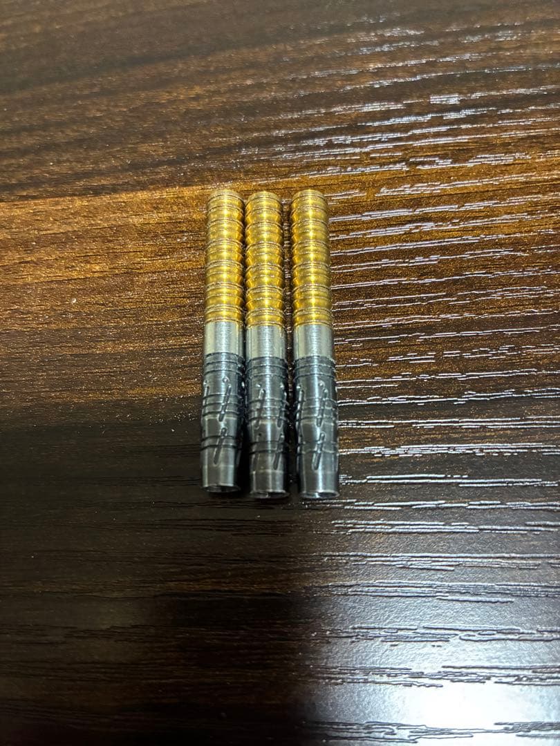 TIGA Fenrir2 岡野翔プロモデル　限定カラー