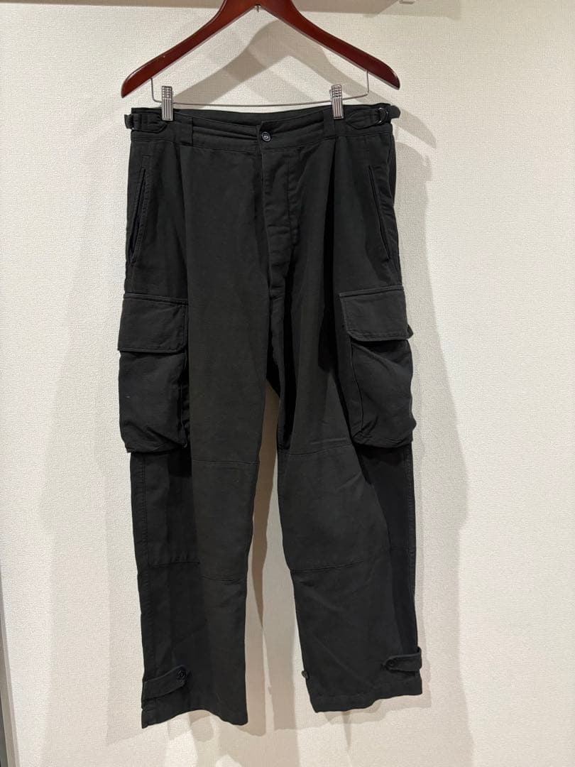 COMOLI ブラック6Pパンツ 2