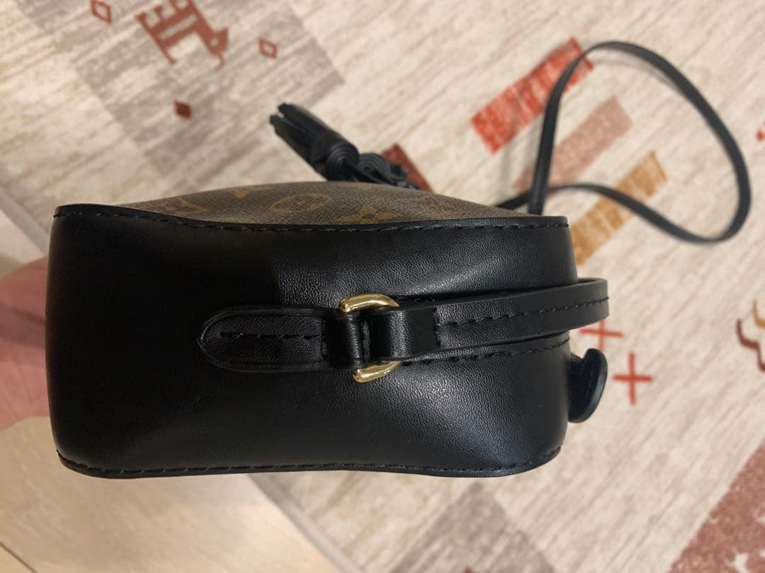 LOUIS VUITTON ルイヴィトン サントンジュ ショルダーバッグ