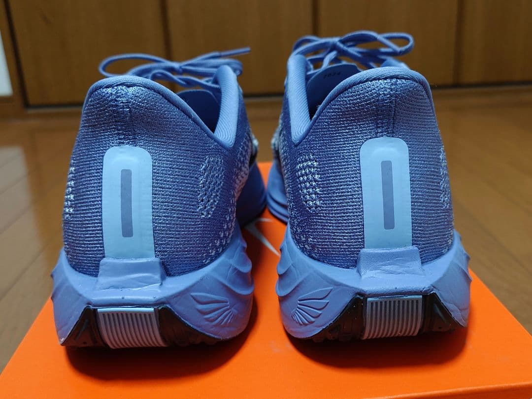 NIKE ランニングシューズ 　ペガサスプラス　28.5センチ