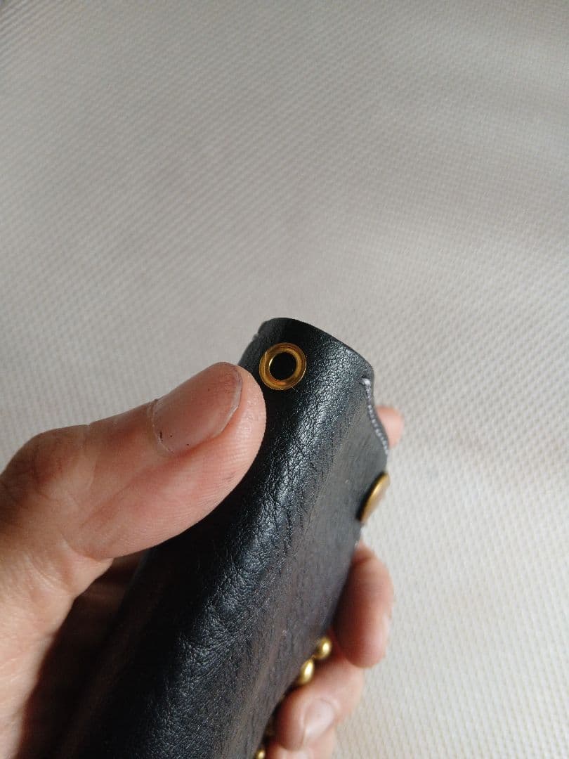 S*a様 イタリアンレザー アリゾナ トラッカーウォレット 真鍮スタッズ ハンド