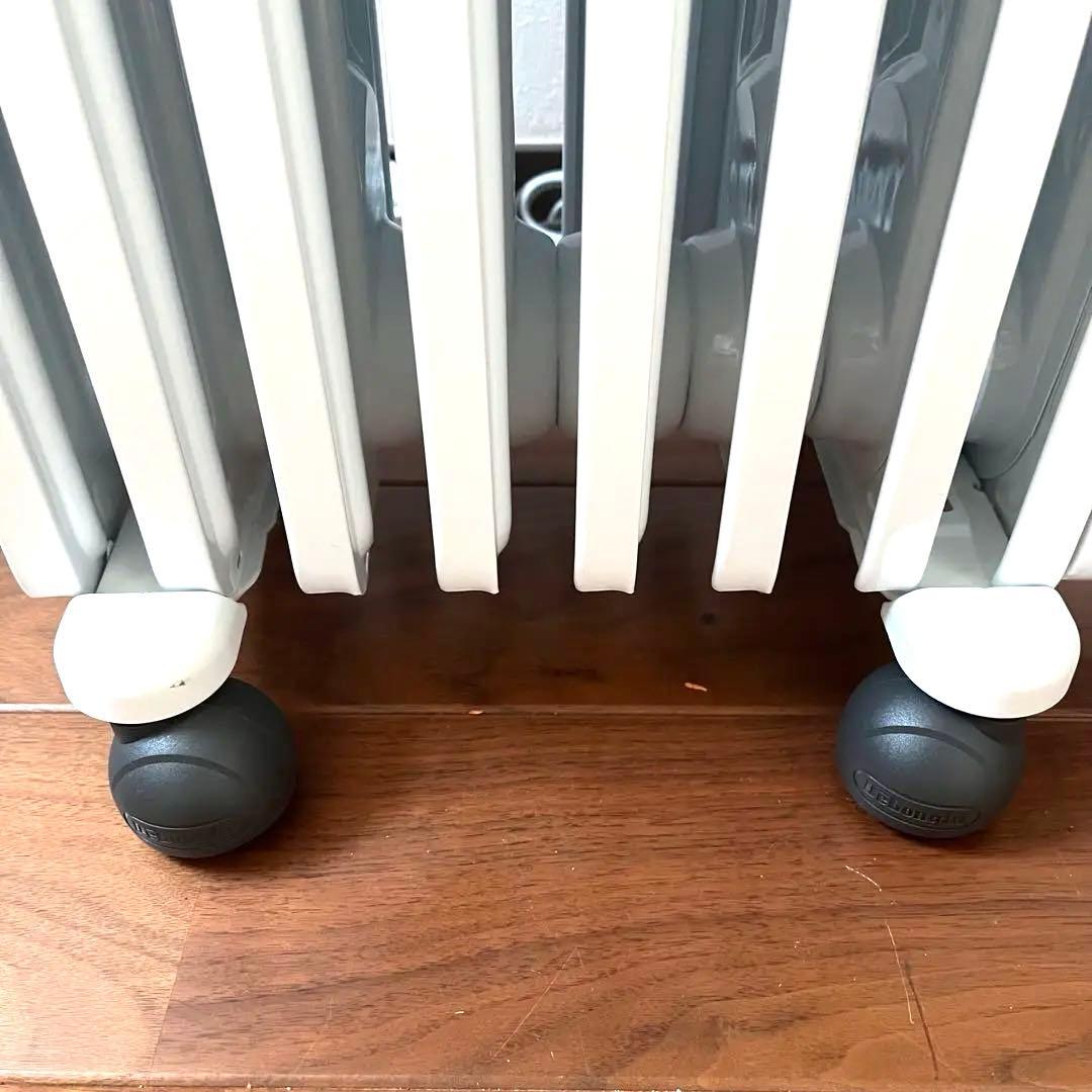 早い者勝ち！極美品✨デロンギ　オイルヒーターRHJ35M0812