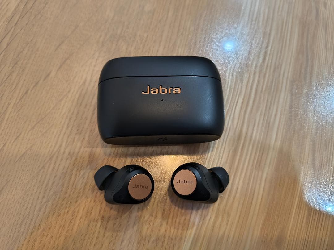 ヘッドホン Jabra Elite 85t - Copper Black