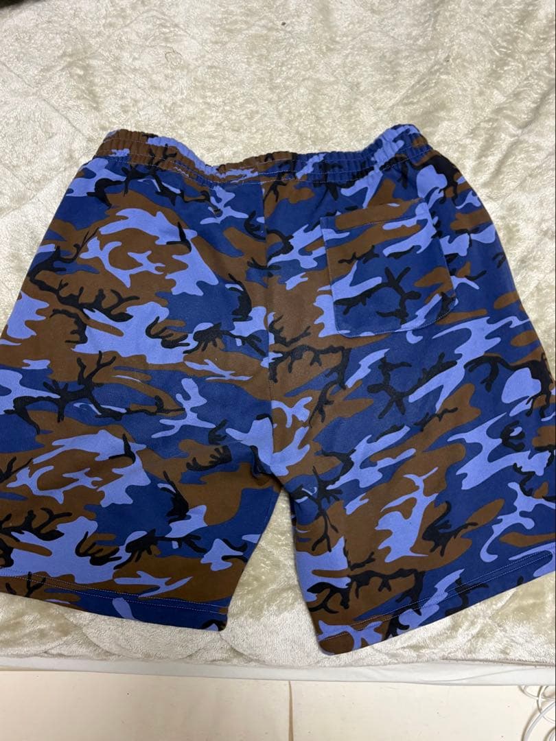 連休値下げ！supreme 25ss スモールボックスロゴ　ハーフパンツショーツ