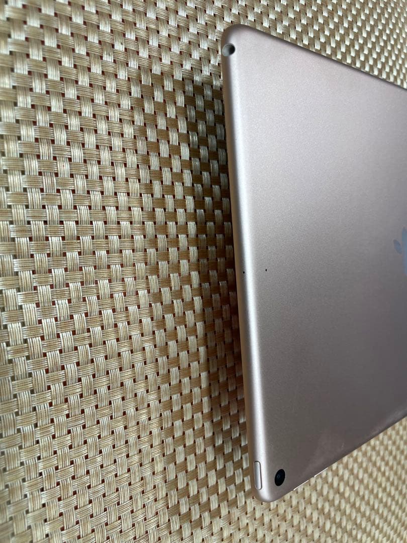 iPad Air 第3世代 64 GB ローズゴールドMUUL2J/A【1824