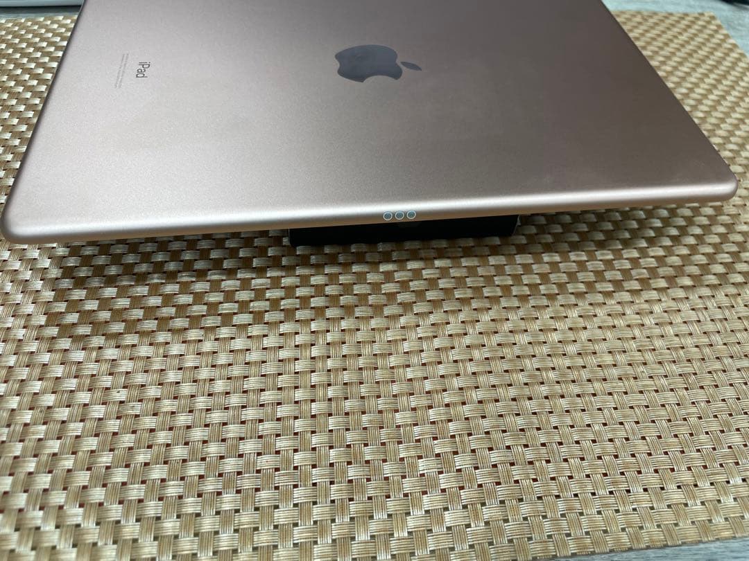 iPad Air 第3世代 64 GB ローズゴールドMUUL2J/A【1824