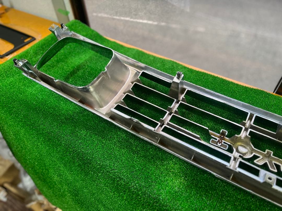 ランクル　KZJ71, KZJ78フロントグリルメッキ