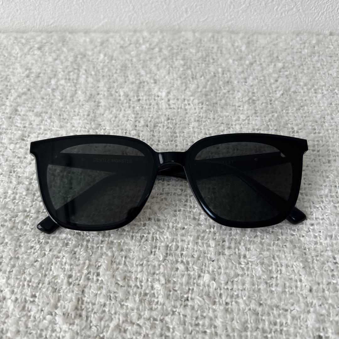 【正規品】Gentle Monster Lilit01 スクエアサングラス