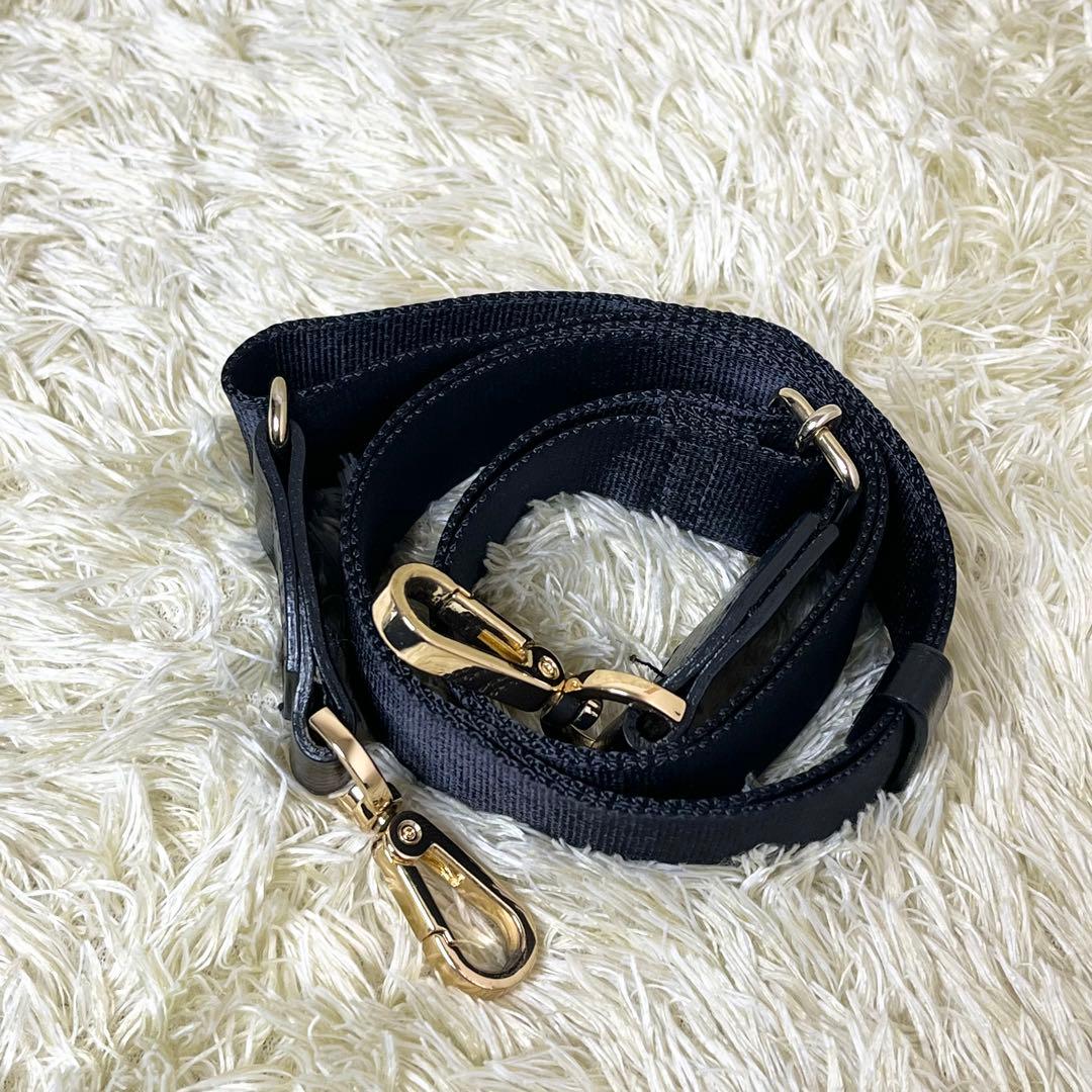 ★完売品★ラシット今期A4入るポケット多数三層構造メタルロゴ2wayバッグ