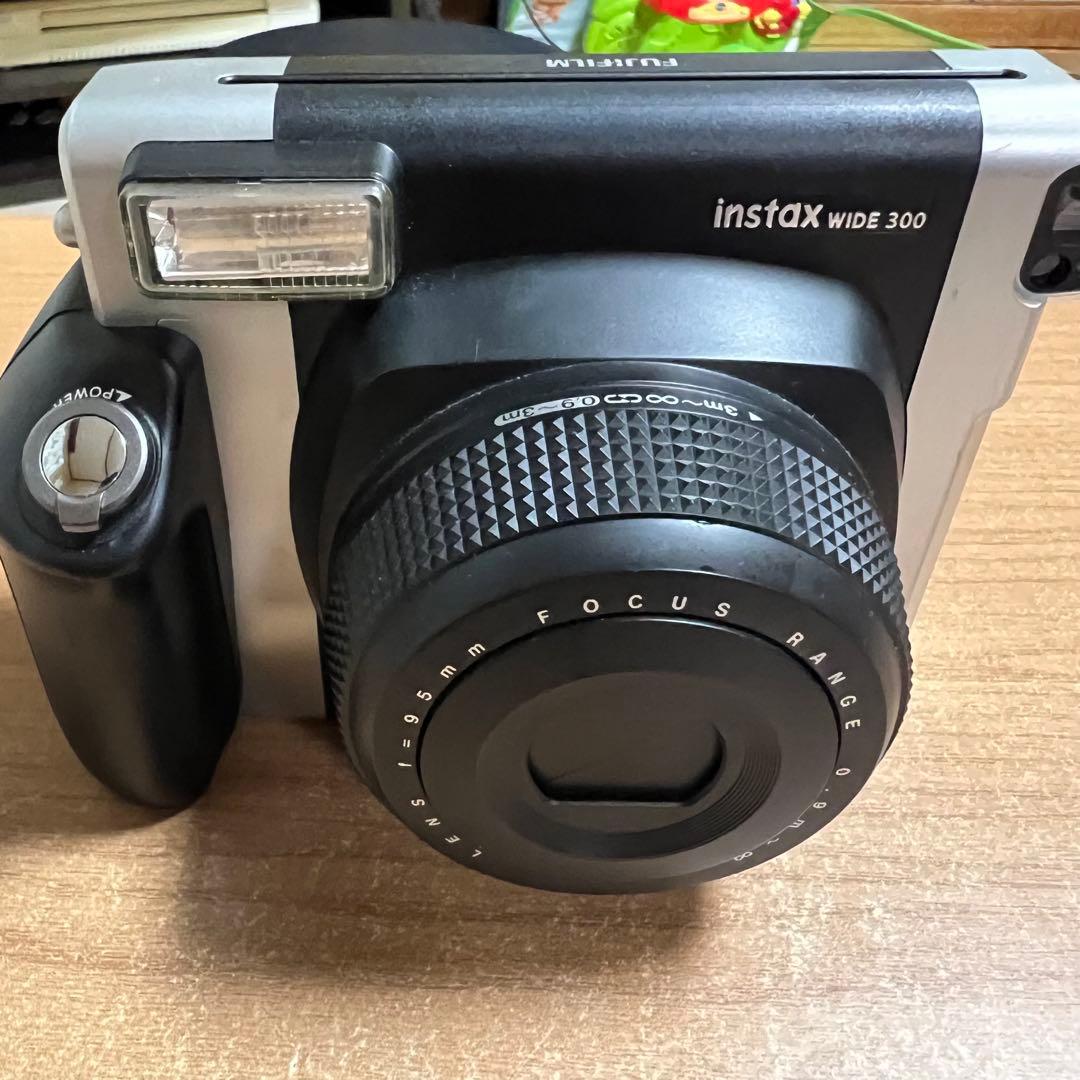 FUJIFILM instax WIDE 300 フィルムカメラ 本体のみ