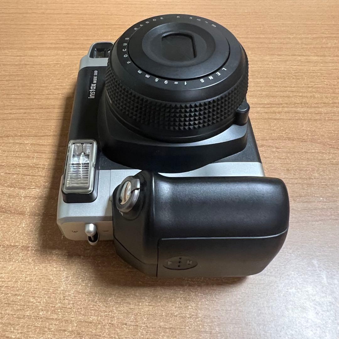 FUJIFILM instax WIDE 300 フィルムカメラ 本体のみ