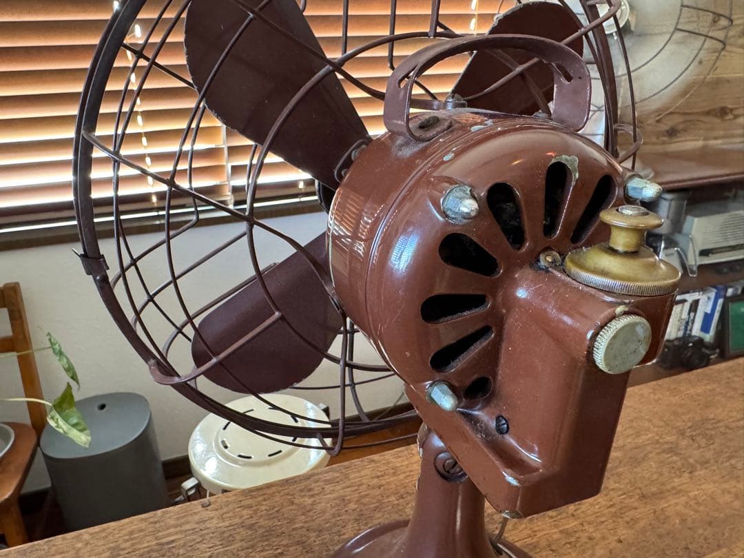 昭和レトロ稼働品　KDK ヴィンテージ扇風機　チョコレートブラウン