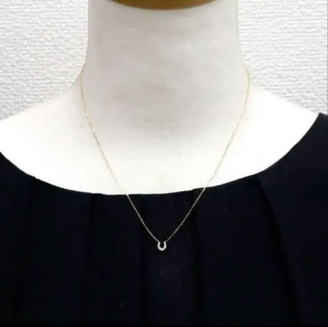 agete ネックレス　フォースシュー　馬蹄　ダイヤモンド