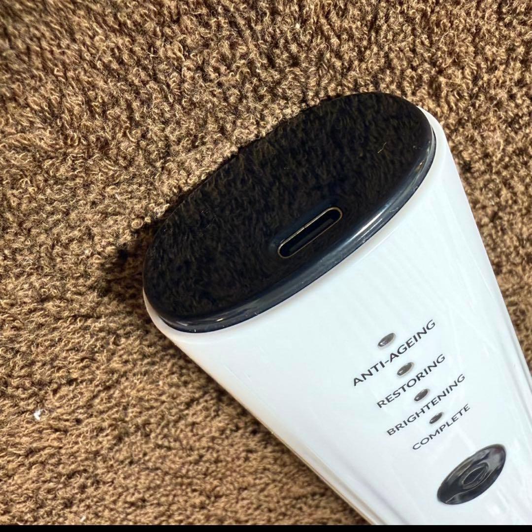 年末年始！【美品中古】 currentbody LED 4in1 マスク