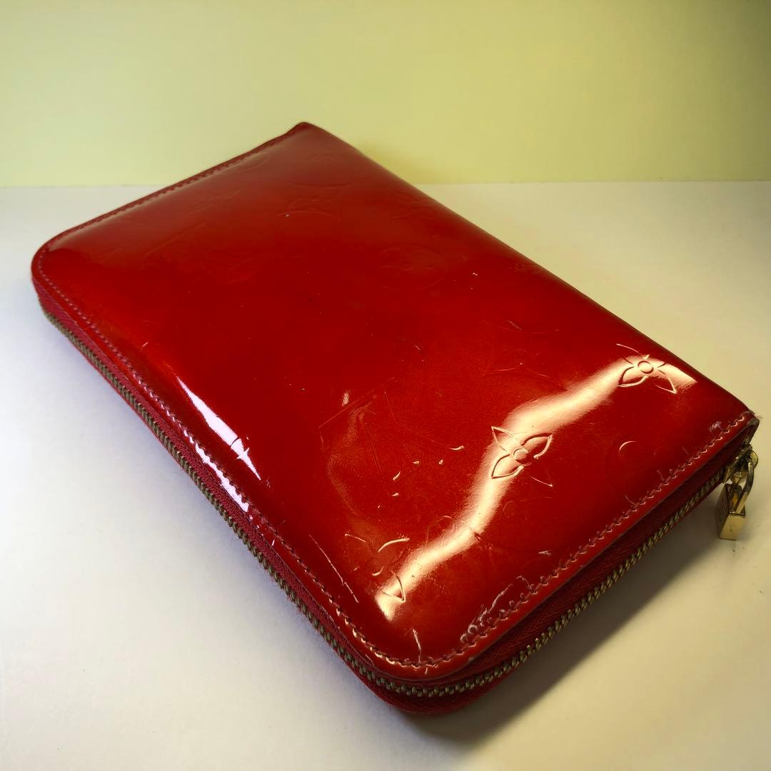 ルイヴィトン モノグラムヴェルニ エルドリッチ ラウンドファスナー長財布