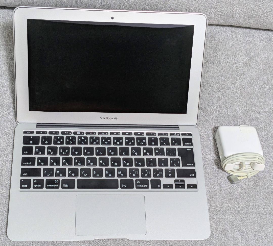 MacBook Air 11インチ 2013 Core i5/4GB/128GB