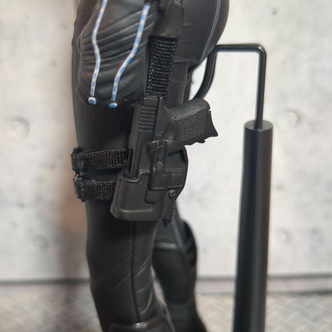 1/6 12インチ ブラック・ウィドウ アベンジャーズホットトイズ CS135