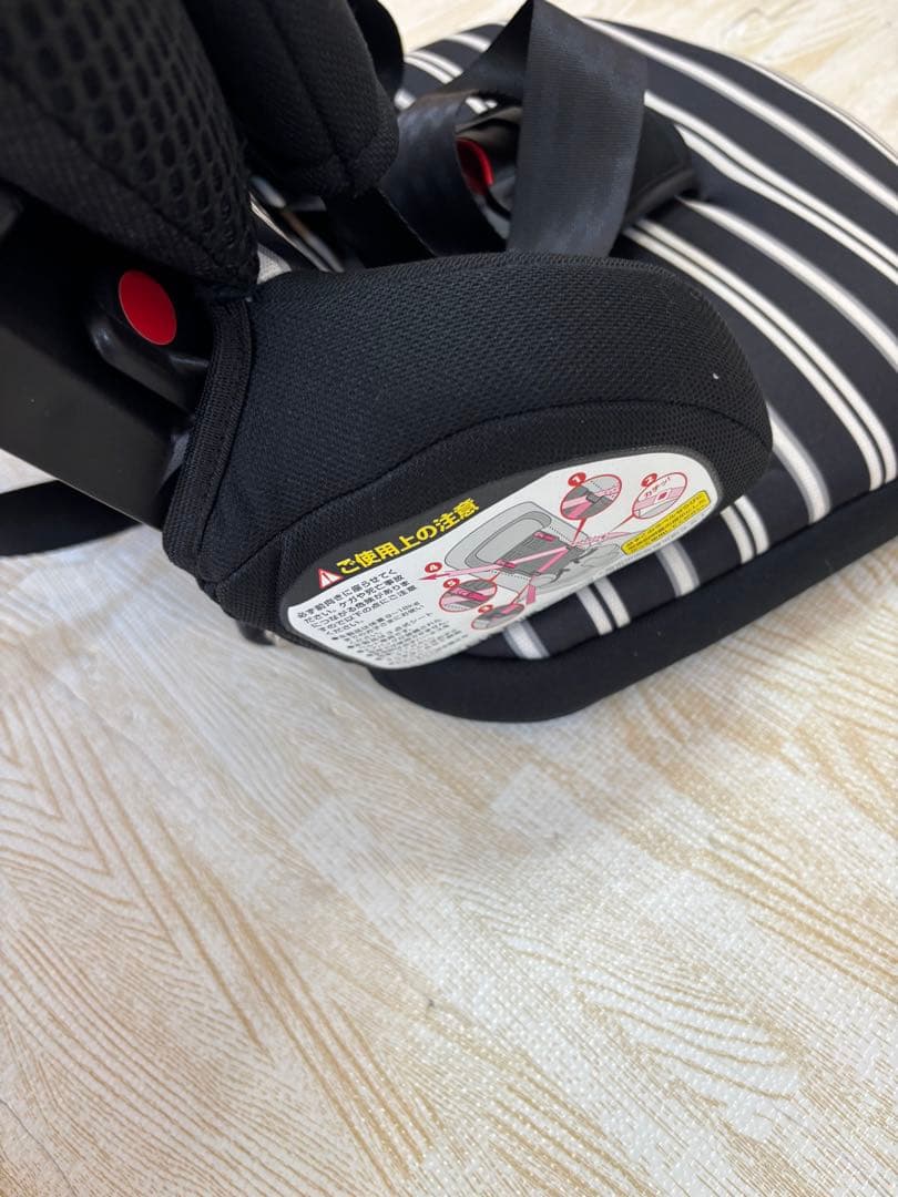 日本育児　トラベルベスト　コンパクトチャイルドシート