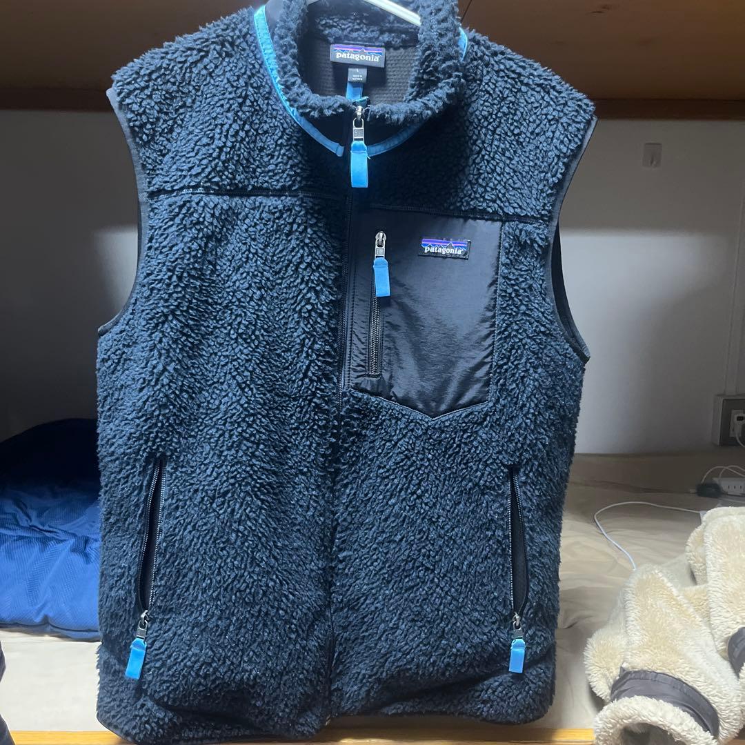 patagonia フリース ベスト L 黒