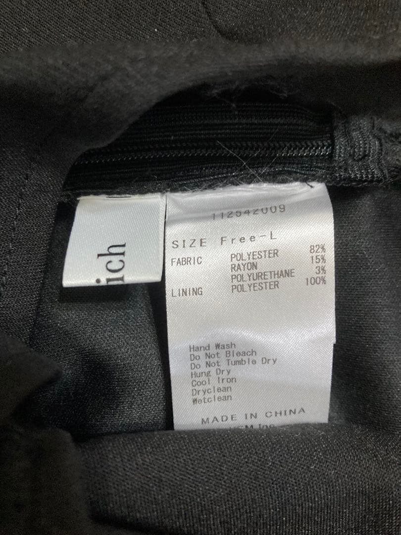 ダーリッチ　美シルエットショートパンツ　FL