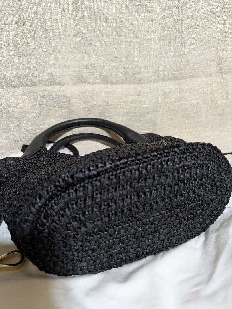 【極美品】ヘレンカミンスキー　黒編み込みラフィアバッグ　CassiaMini
