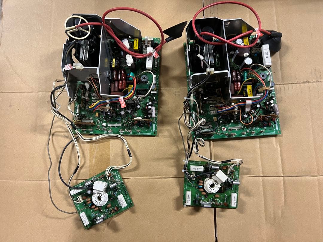ナナオMS８ー２９　ジャンクCRT基板２枚