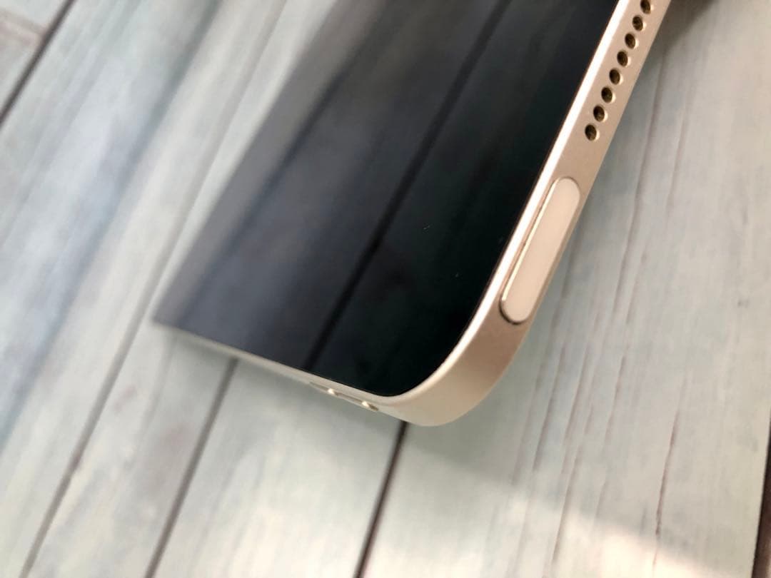 【美品】Apple iPad Air (第５世代) Wi-Fi 64GB