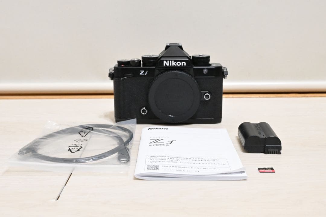 Nikon ニコン Zf ボディ