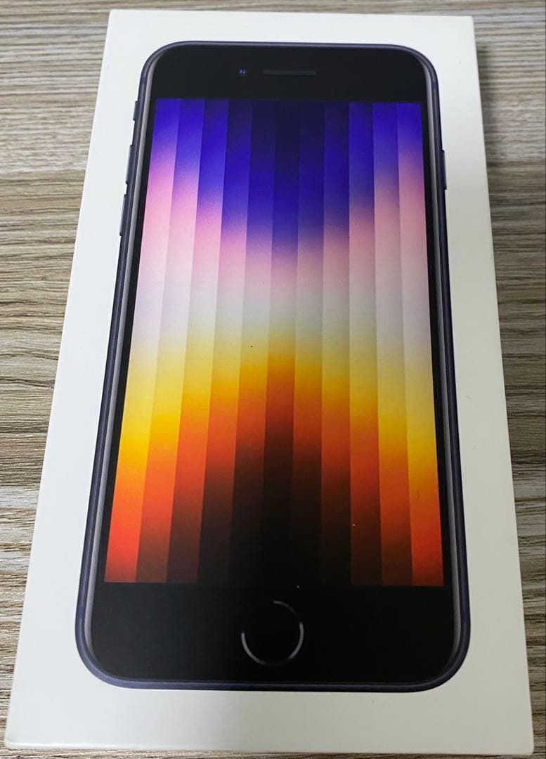 Apple iPhone SE 第3世代　64G