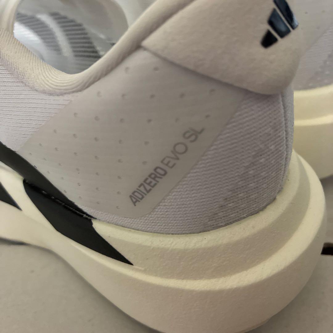 アディダス ADIZERO EVO SL 24cm