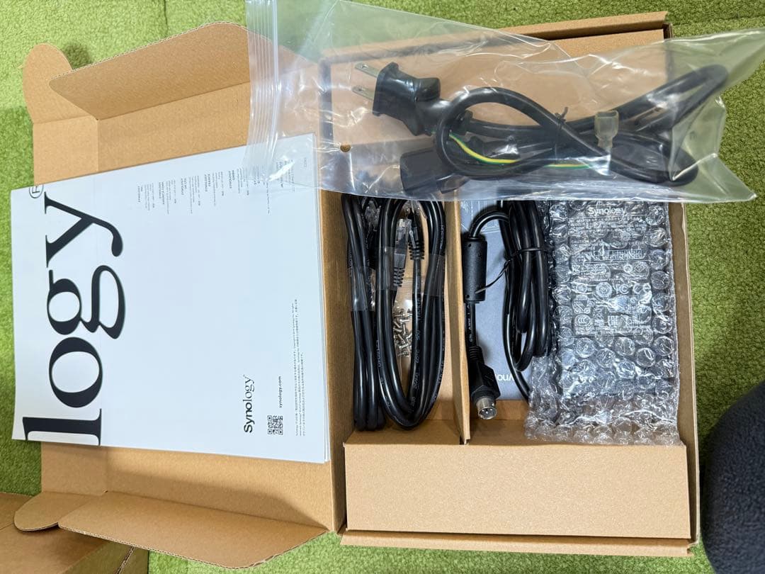 Synology DS920+ 付属品完備