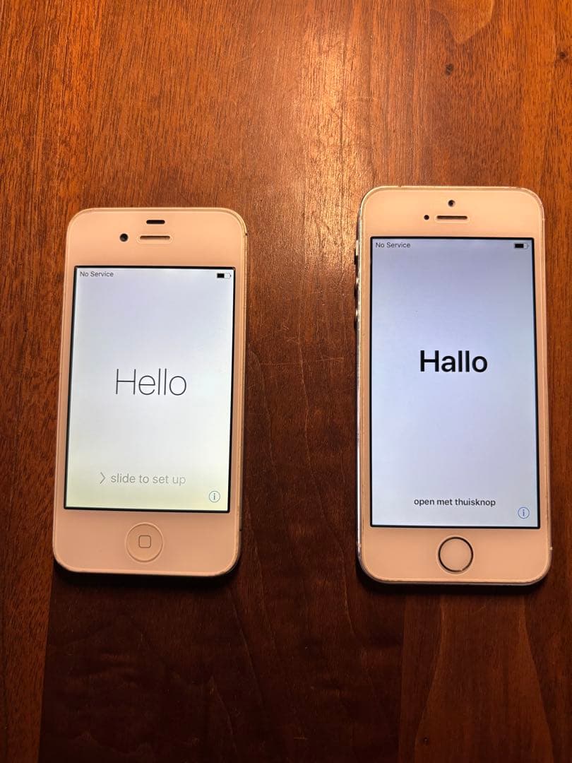 iPhone 4S / iPhone 5s 本体 2台セット 初期化済み