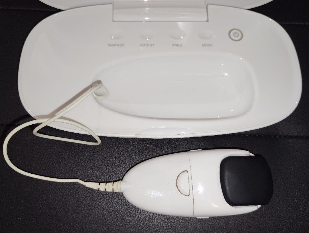 モイスティーヌⅣ / スキンコンディショナー・イオン導入美顔器★コンパクト