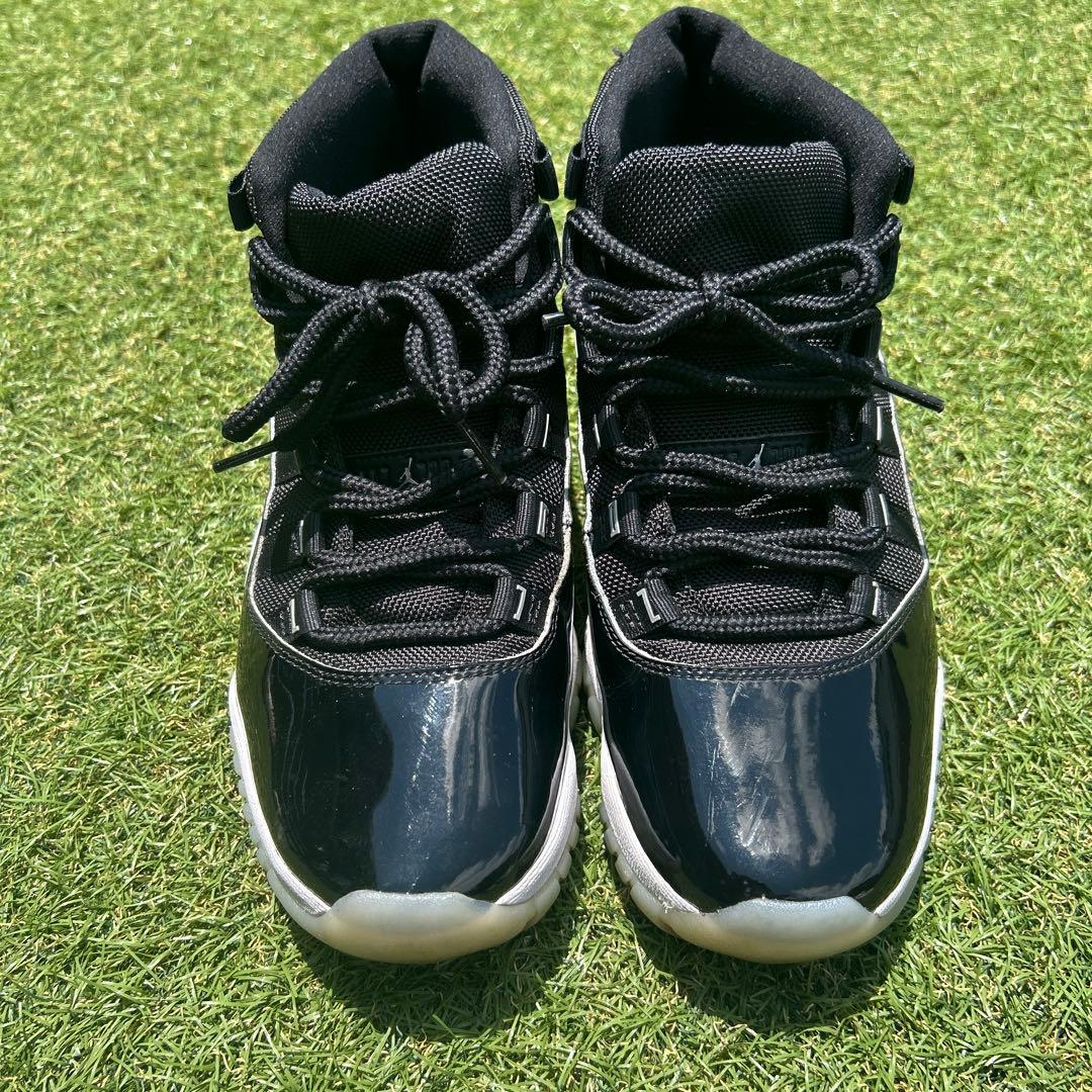 る*た様 希少エアジョーダン 11 ブラック/ホワイトサイズ UK7