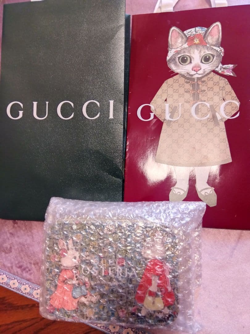 GUCCI クッキー缶　GUCCI紙袋