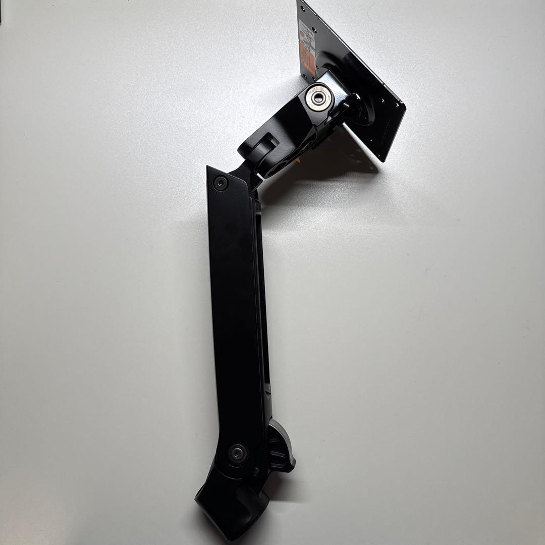 amazon basic シングルモニターアーム ブラック M01